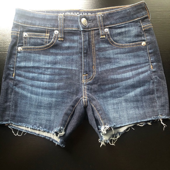 NWOT American Eagle Super Stretch Shorts. - Picture 2 of 5
